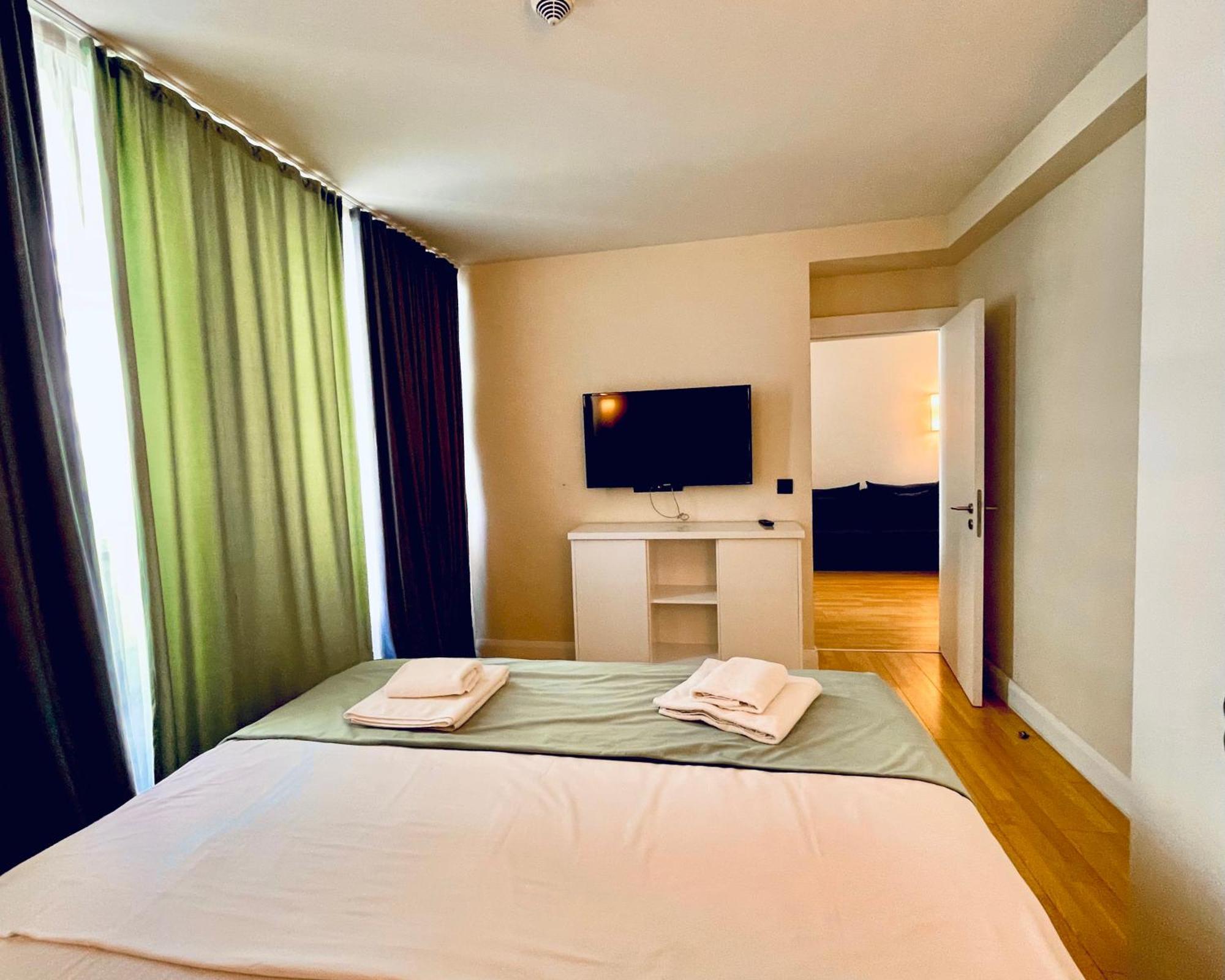 Marvella Orbi City Sea View Batumi Exterior photo